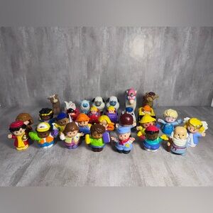 Fisher Price Little People Mixed Lot of 28 Pieces